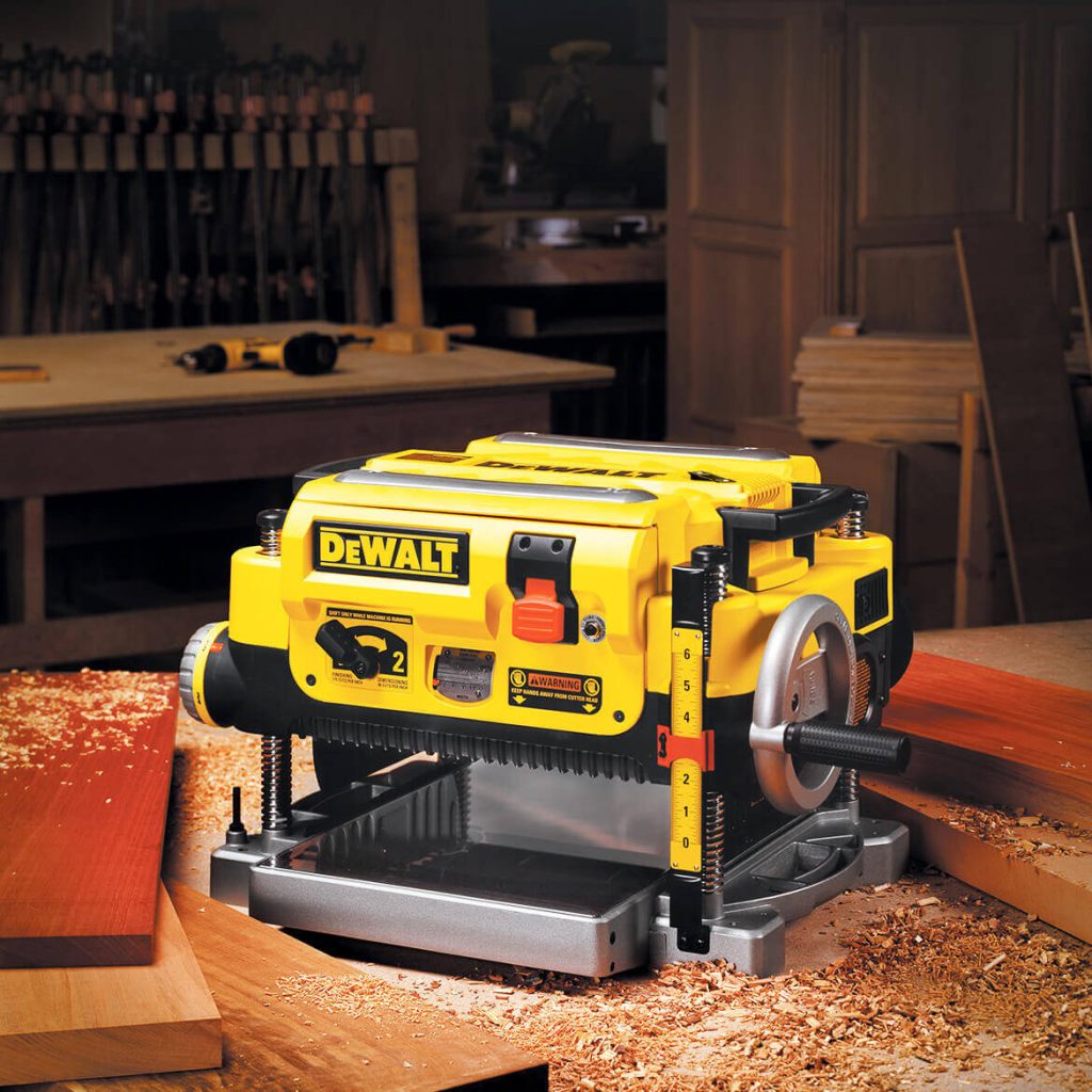 DEWALT DW735X 13-Inch Two-Speed Planer