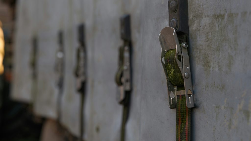 Best Strap Clamps for Odd-Shaped Glue-ups: Top 5 Solutions