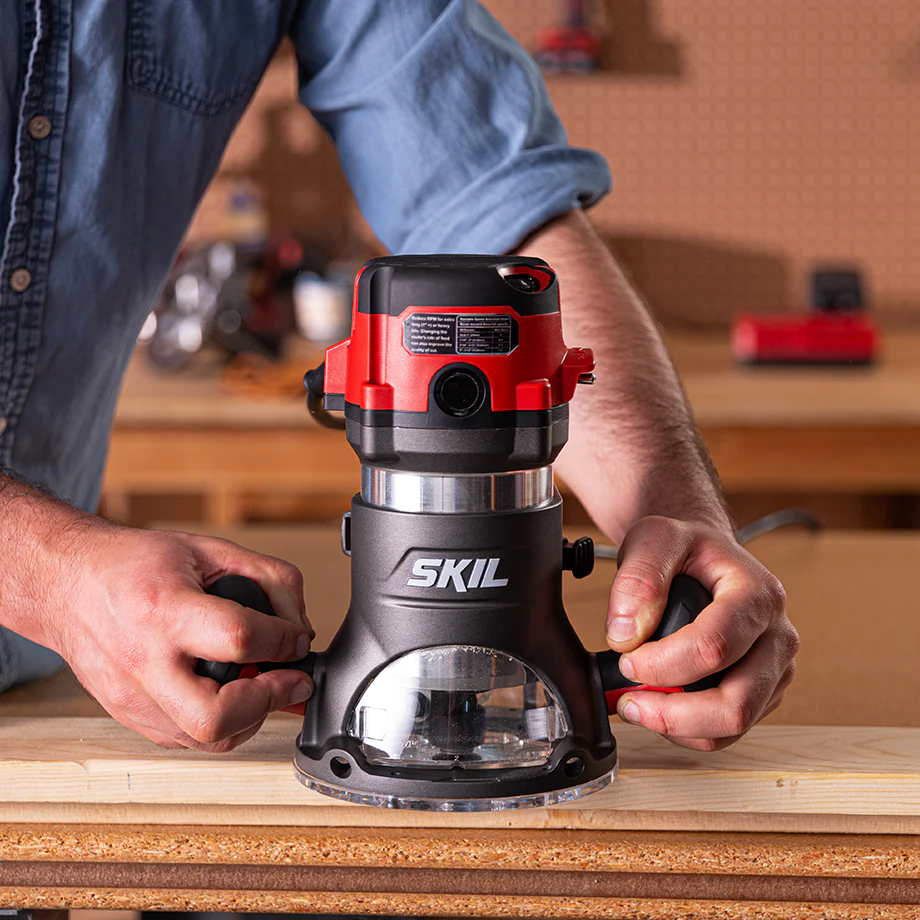 SKIL 10-Amp Fixed Base Router (RT1323-00)