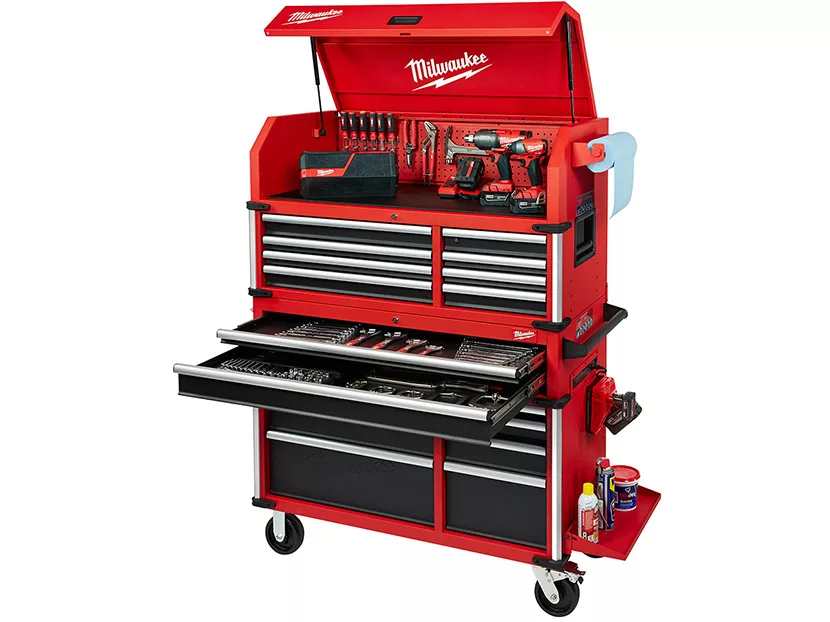 Milwaukee 46-Inch High Capacity Cabinet