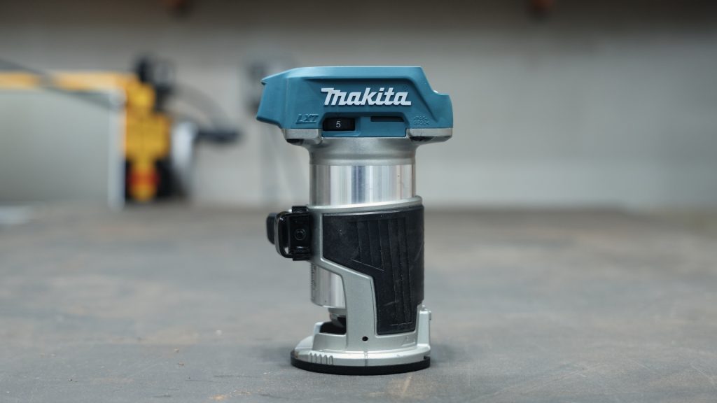 Makita 18V LXT (XTR01Z)