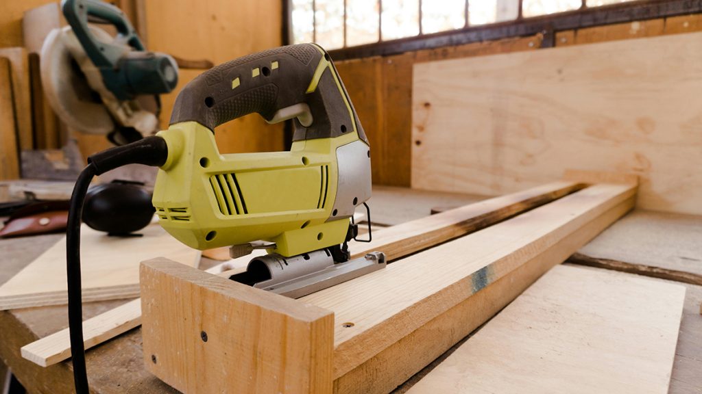 Best Jigsaws for Detailed Woodworking and Curves