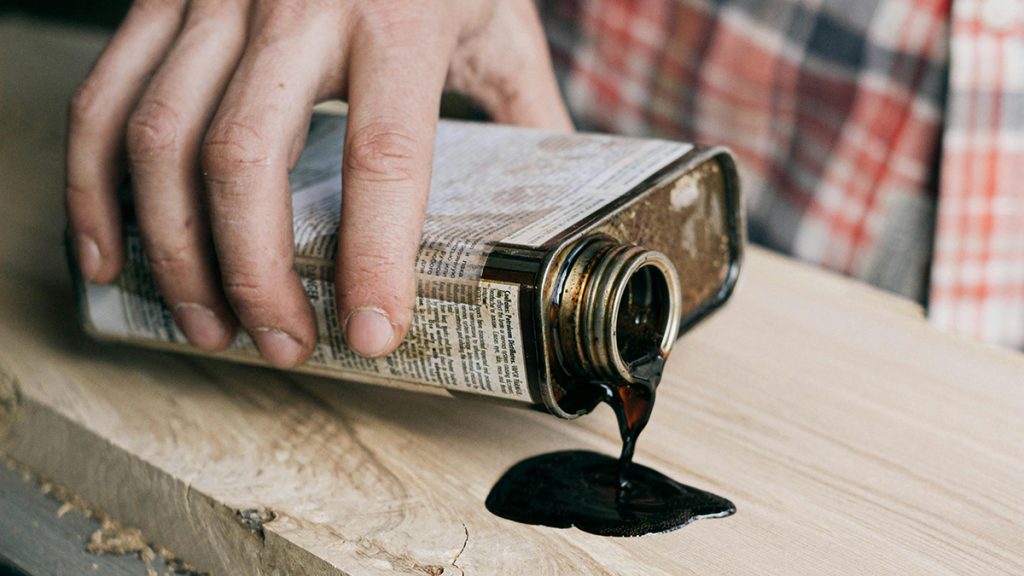 Best Wood Stains for Interior Furniture: Top 5 Review