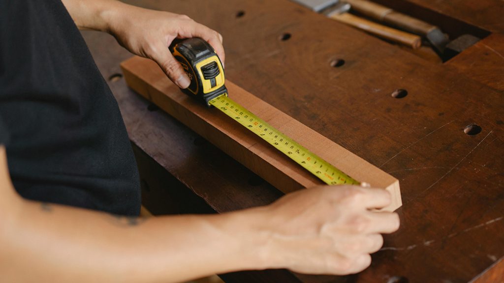 Best Tape Measures for Woodworkers: Top 5 Fractional-Read Reviews