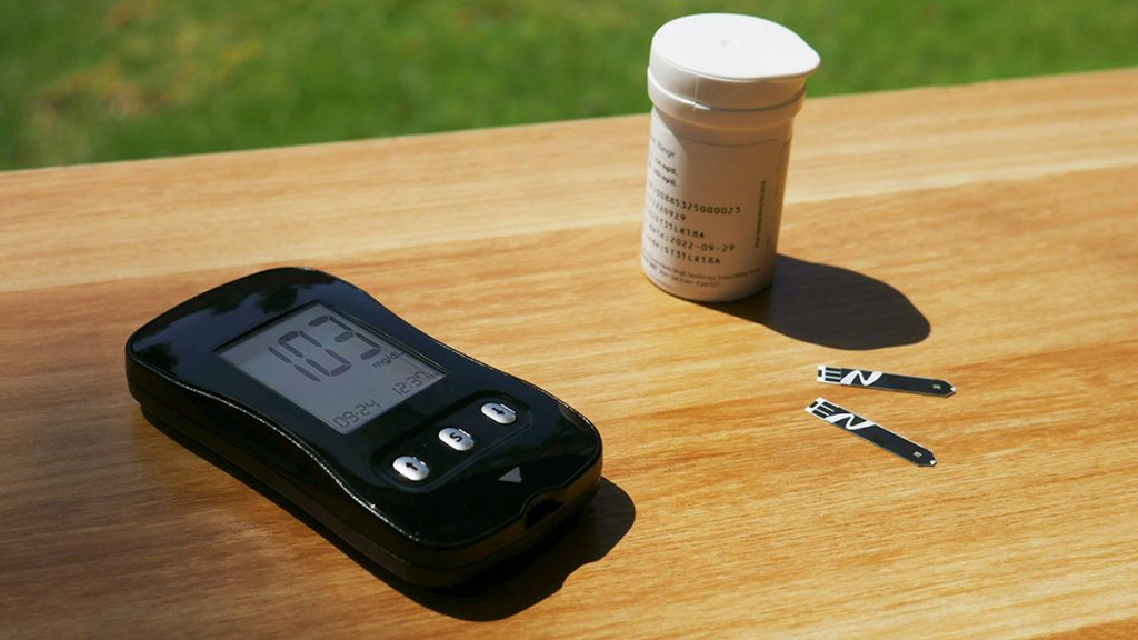 Best Moisture Meters for Wood: Don't Build with Wet Lumber isens usa oa p 4jlae unsplash