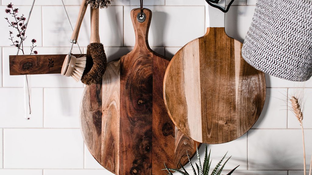 Best Woods for Kitchen Cutting Boards pexels rachel claire 6123302
